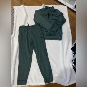 Nike dri fit joggers and quarter zip set